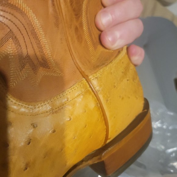 Lucchese Ostrich Square Toe Boot Like New Saddle/Peanut Br(Includes Boot Trees) - Picture 6 of 15